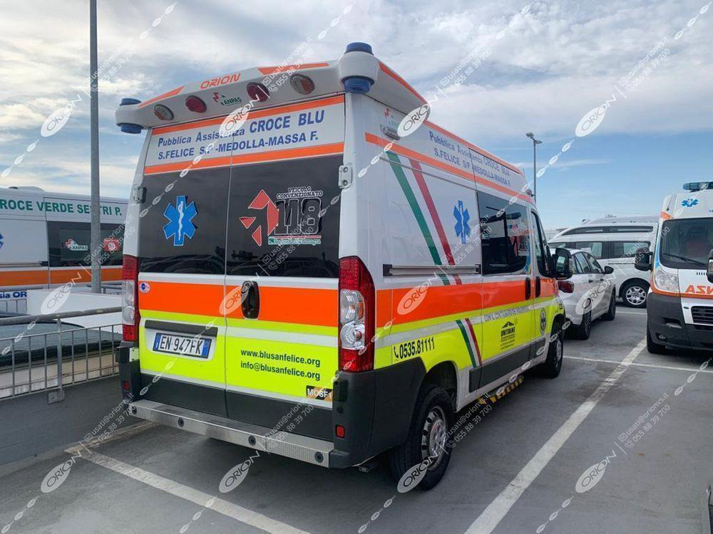 ORION FIAT 250 DUCATO - Krankenwagen: das Bild 2 ORION FIAT 250 DUCATO - Krankenwagen: das Bild 2