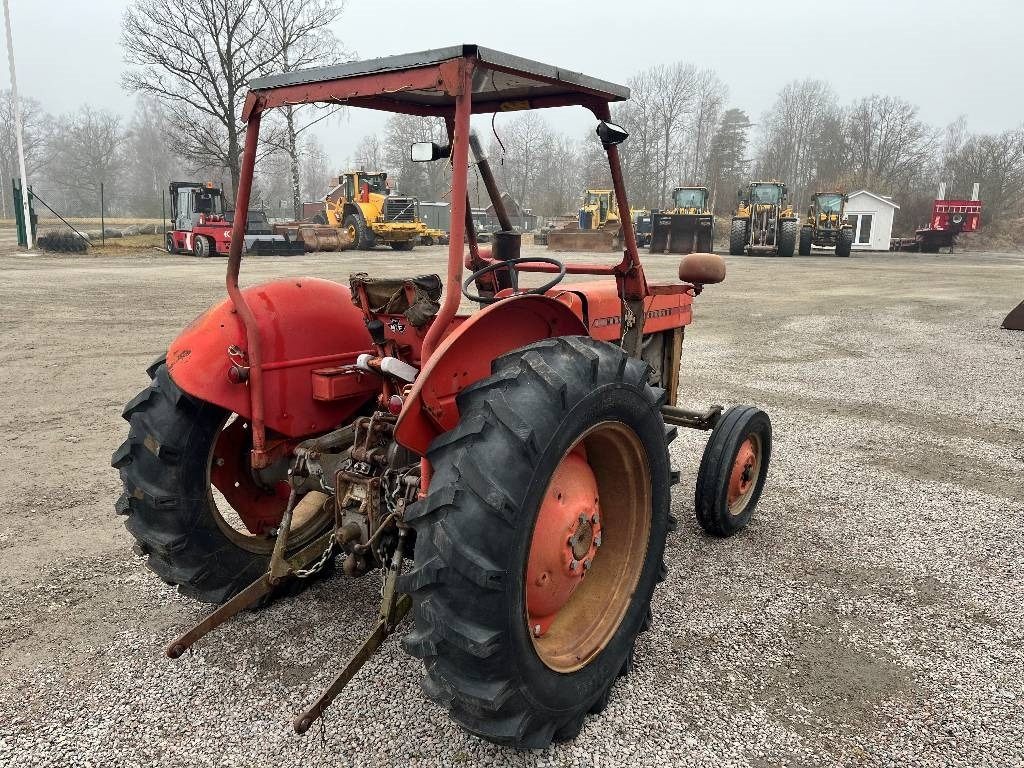 Massey Ferguson 130 Dismantled. Only specific spare parts - Traktor: das Bild 2 Massey Ferguson 130 Dismantled. Only specific spare parts - Traktor: das Bild 2