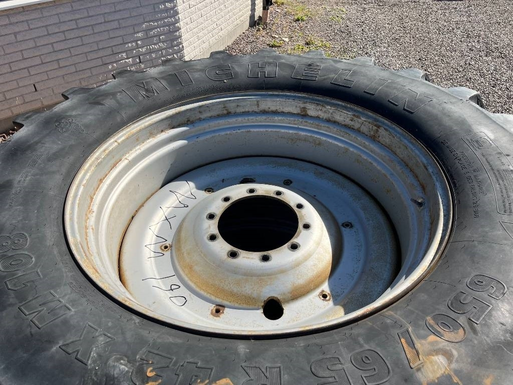 Michelin 650/65-42 hjul till Case MXM190 - Reifen für Landmaschine: das Bild 3 Michelin 650/65-42 hjul till Case MXM190 - Reifen für Landmaschine: das Bild 3