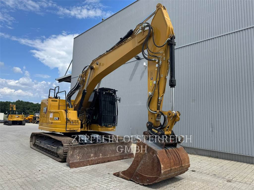 CAT 325-07 - Kettenbagger: das Bild 2 CAT 325-07 - Kettenbagger: das Bild 2