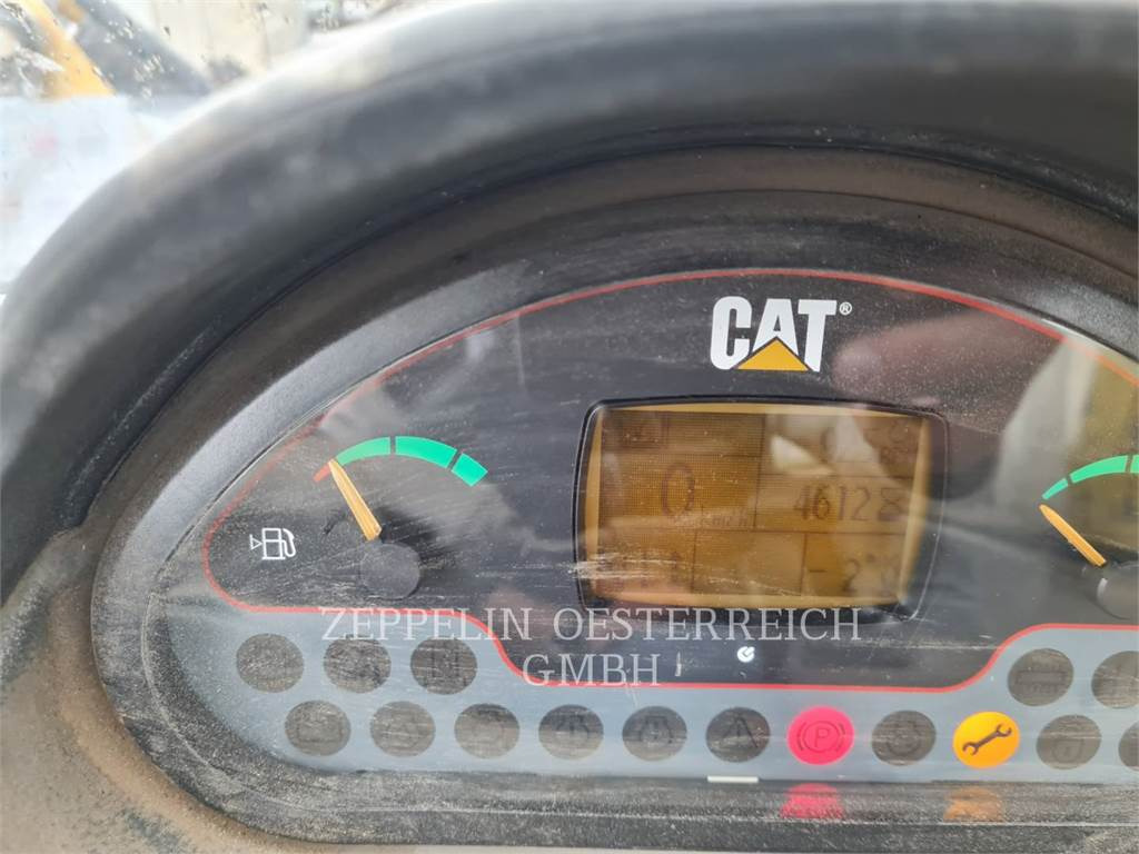 CAT TH414 - Teleskoplader: das Bild 5 CAT TH414 - Teleskoplader: das Bild 5