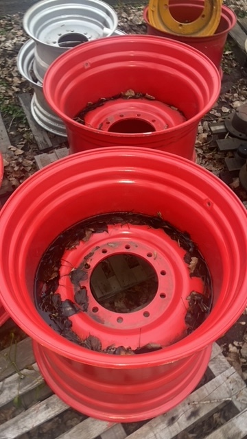 Claas Lexion 500 / 600 / 700 800/65R32 Felgi - Felge für Landmaschine: das Bild 3 Claas Lexion 500 / 600 / 700 800/65R32 Felgi - Felge für Landmaschine: das Bild 3