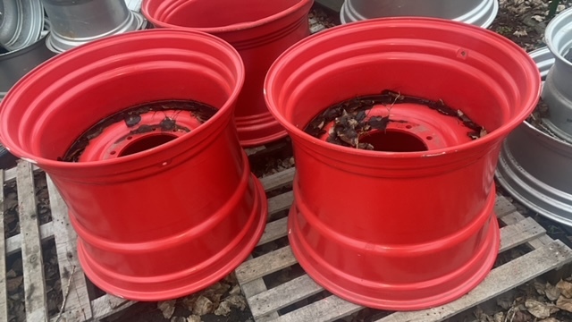 Claas Lexion 500 / 600 / 700 800/65R32 Felgi - Felge für Landmaschine: das Bild 2 Claas Lexion 500 / 600 / 700 800/65R32 Felgi - Felge für Landmaschine: das Bild 2