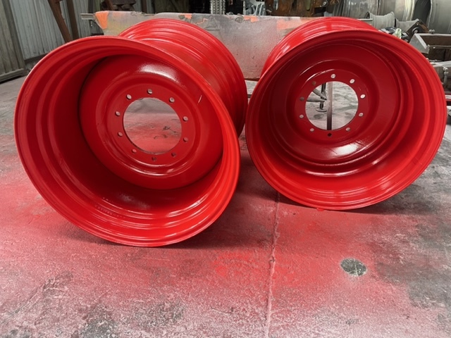 Claas Lexion Felga 27x32 - Felge für Landmaschine: das Bild 4 Claas Lexion Felga 27x32 - Felge für Landmaschine: das Bild 4