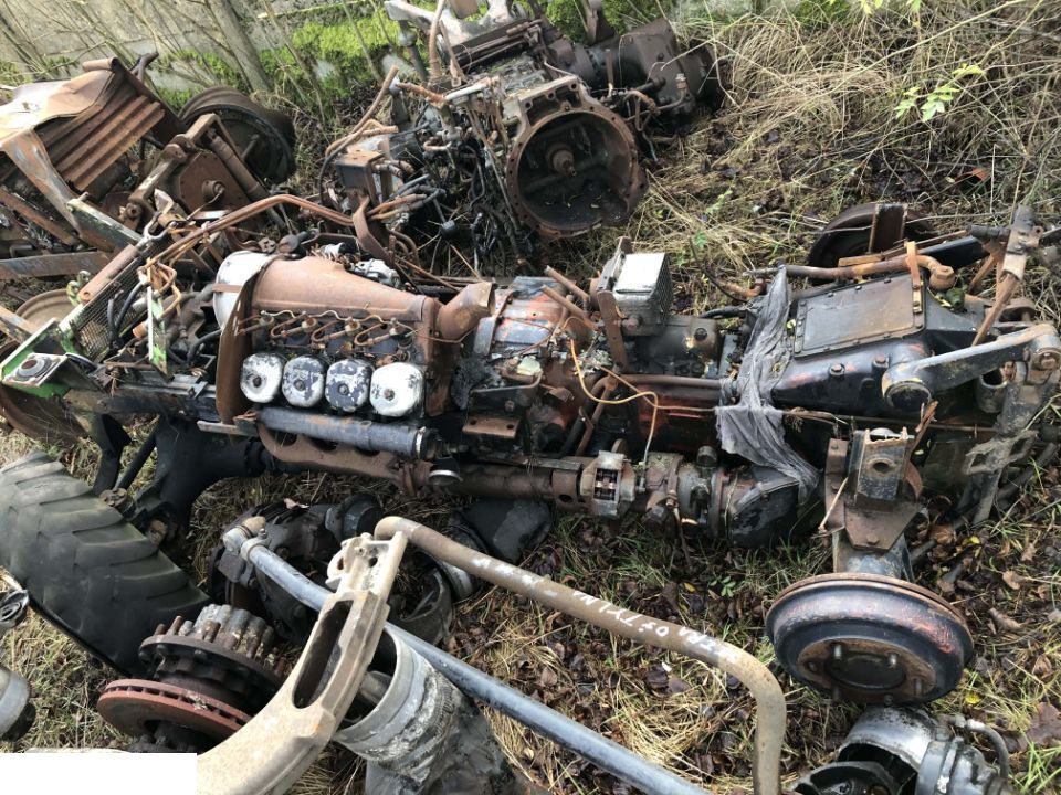 Deutz Fahr Intrac Tylny Most - Hinterachse für Landmaschine: das Bild 2 Deutz Fahr Intrac Tylny Most - Hinterachse für Landmaschine: das Bild 2