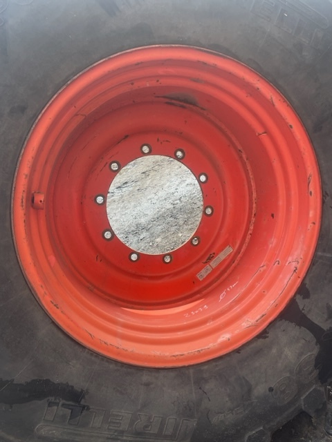 Felga claas xerion DW23x38 , Dw 23x38 - Felge für Landmaschine: das Bild 1 Felga claas xerion DW23x38 , Dw 23x38 - Felge für Landmaschine: das Bild 1