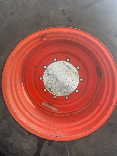 Felga claas xerion DW23x38 , Dw 23x38 - Felge für Landmaschine: das Bild 4 Felga claas xerion DW23x38 , Dw 23x38 - Felge für Landmaschine: das Bild 4