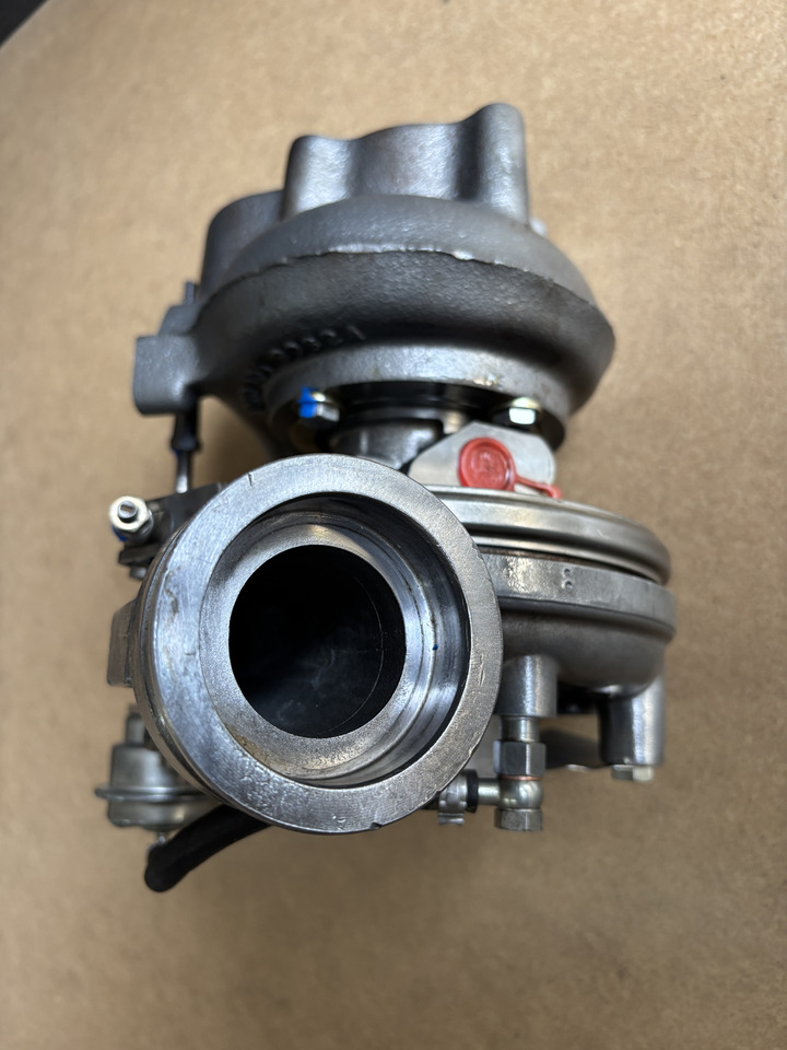 Fendt 924 930 934 936 Vario - turbosprężarka F934201090040 - Turbolader: das Bild 4 Fendt 924 930 934 936 Vario - turbosprężarka F934201090040 - Turbolader: das Bild 4