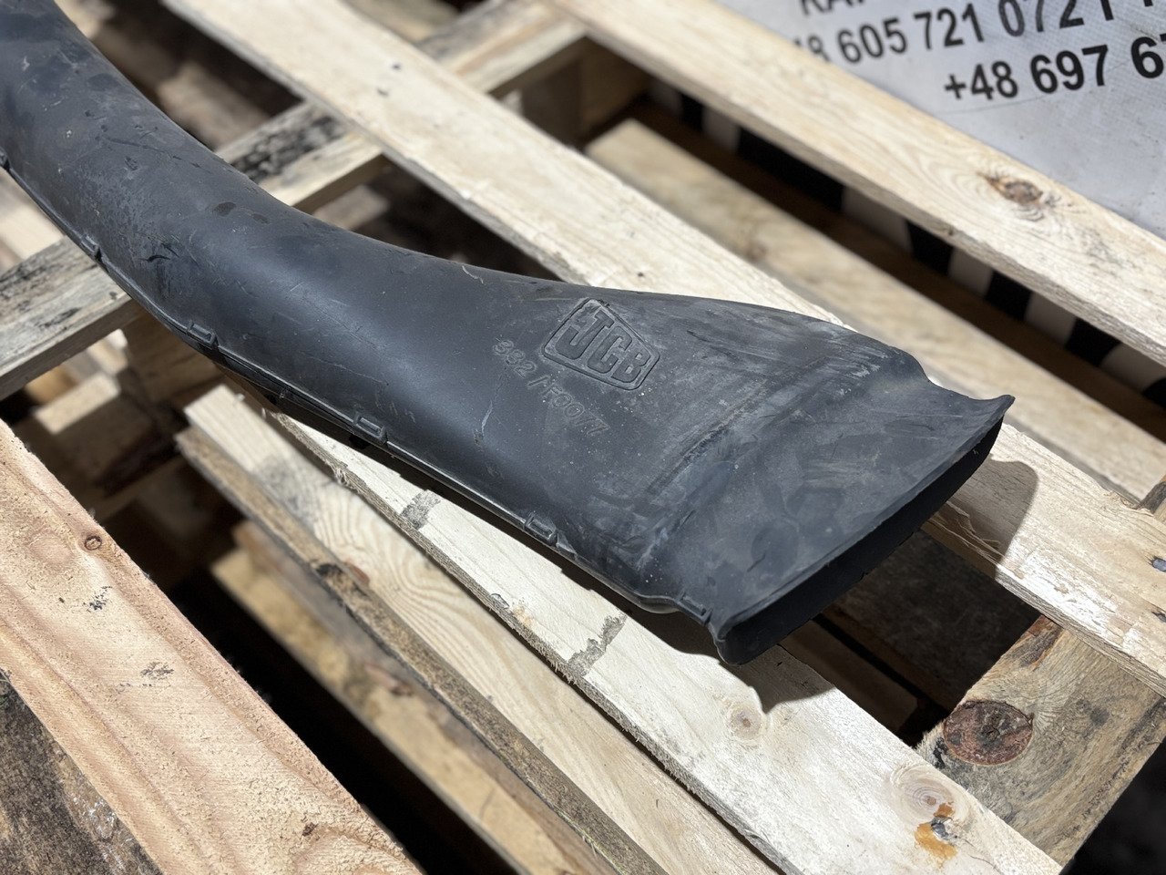 JCB 332/F0077 Kanał Rura Wlotowa - Ansaugrohr für Baumaschine: das Bild 3 JCB 332/F0077 Kanał Rura Wlotowa - Ansaugrohr für Baumaschine: das Bild 3