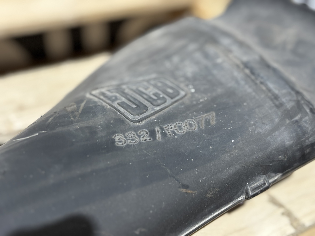 JCB 332/F0077 Kanał Rura Wlotowa - Ansaugrohr für Baumaschine: das Bild 2 JCB 332/F0077 Kanał Rura Wlotowa - Ansaugrohr für Baumaschine: das Bild 2