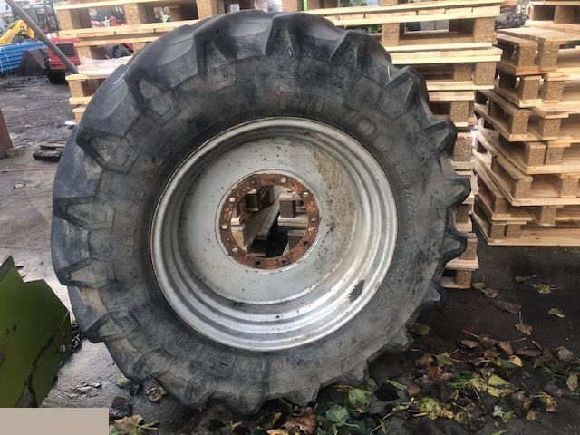 JCB Fastrack - Koła 480/70 R30 - Komplettrad für Landmaschine: das Bild 4 JCB Fastrack - Koła 480/70 R30 - Komplettrad für Landmaschine: das Bild 4