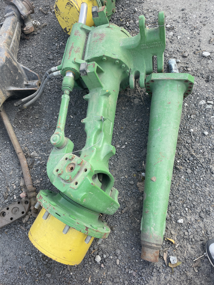 John Deere 6xxxM 6xxxR - oś przednia - zwrotnica prawa L220174 - Achsschenkel für Landmaschine: das Bild 1 John Deere 6xxxM 6xxxR - oś przednia - zwrotnica prawa L220174 - Achsschenkel für Landmaschine: das Bild 1