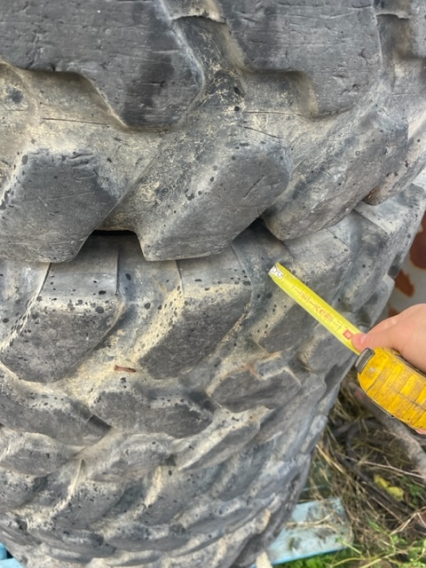 Koła 420/70 R18 - Komplettrad für Baumaschine: das Bild 4 Koła 420/70 R18 - Komplettrad für Baumaschine: das Bild 4
