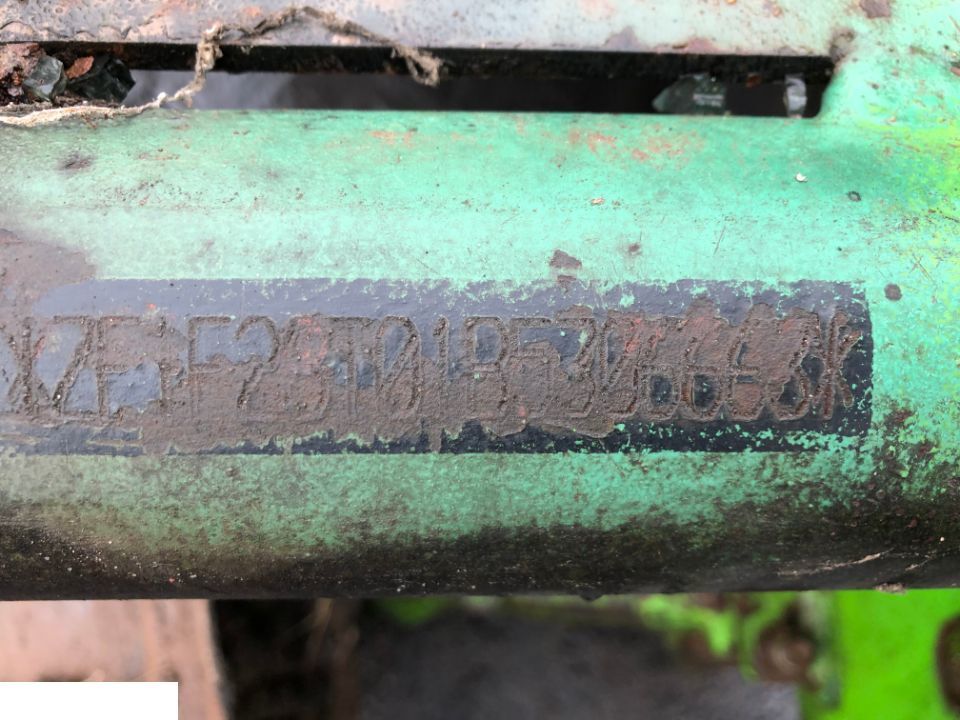 Ładowarka Merlo P34.7 PLUS 2005 rok - CZĘŚCI - MOST TYLNY - Hinterachse für Landmaschine: das Bild 2 Ładowarka Merlo P34.7 PLUS 2005 rok - CZĘŚCI - MOST TYLNY - Hinterachse für Landmaschine: das Bild 2