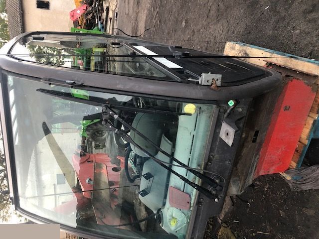 Manitou - Kabina - Fahrerhaus für Landmaschine: das Bild 4 Manitou - Kabina - Fahrerhaus für Landmaschine: das Bild 4