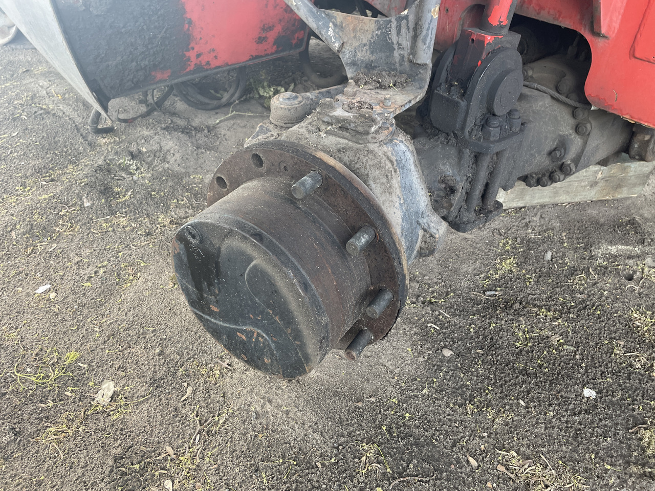 Manitou MHT 860 - części - zwolnica zwrotnica dyfer most - Fahrantrieb für Landmaschine: das Bild 2 Manitou MHT 860 - części - zwolnica zwrotnica dyfer most - Fahrantrieb für Landmaschine: das Bild 2