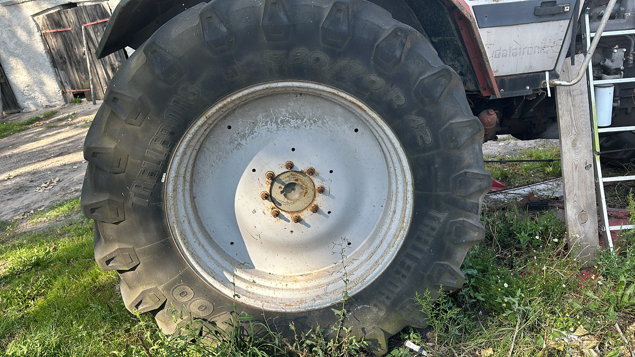 Massey Ferguson 3690 koło kompletne tylne 42 cale - Komplettrad für Landmaschine: das Bild 1 Massey Ferguson 3690 koło kompletne tylne 42 cale - Komplettrad für Landmaschine: das Bild 1