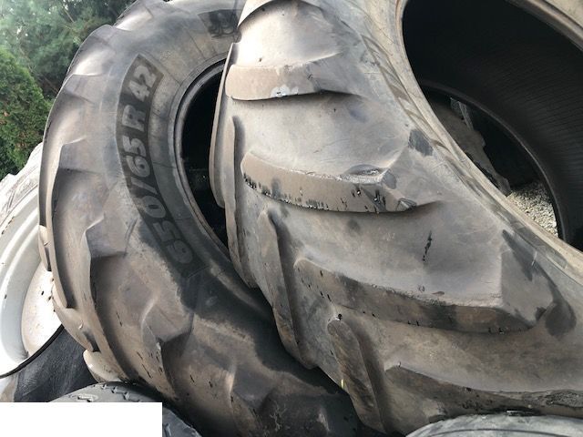 Michelin 650/65 R42 - Reifen für Landmaschine: das Bild 1 Michelin 650/65 R42 - Reifen für Landmaschine: das Bild 1