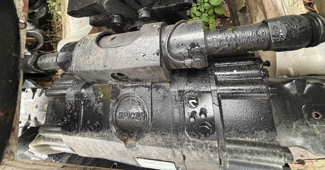 SPICER DANA 367/212/134 Sterowanie Drążek Przegub Cylinder CZĘŚCI NOWE - Achsstrebe für Baumaschine: das Bild 5 SPICER DANA 367/212/134 Sterowanie Drążek Przegub Cylinder CZĘŚCI NOWE - Achsstrebe für Baumaschine: das Bild 5