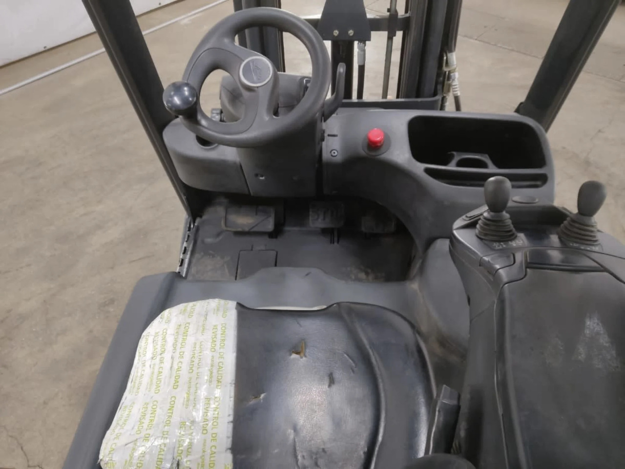 Linde E15 - Elektrostapler: das Bild 4 Linde E15 - Elektrostapler: das Bild 4