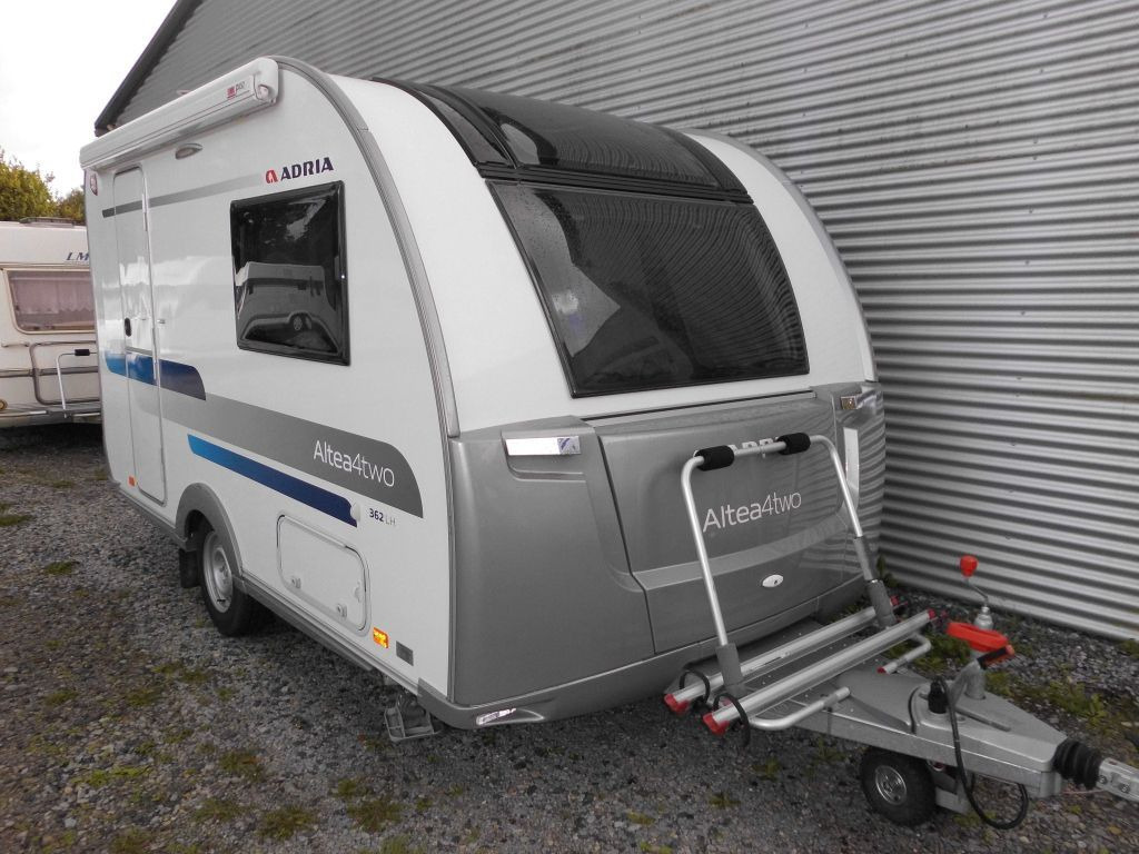 Adria Altea 4 two 362 LH El.Stützen, Markise, Mover - Wohnwagen: das Bild 1 Adria Altea 4 two 362 LH El.Stützen, Markise, Mover - Wohnwagen: das Bild 1