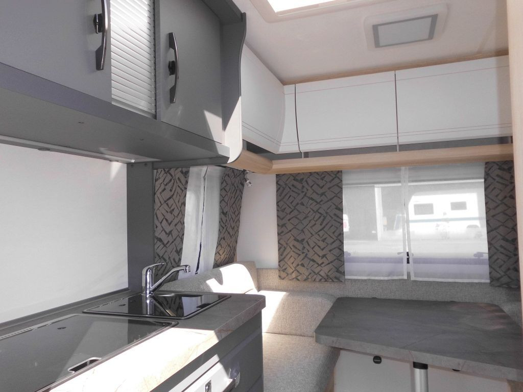 Hobby De Luxe 400 SFe 2025 1500kg. Hobby De Luxe 400 SFe Lagerabverkauf! - Wohnwagen: das Bild 1 Hobby De Luxe 400 SFe 2025 1500kg. Hobby De Luxe 400 SFe Lagerabverkauf! - Wohnwagen: das Bild 1