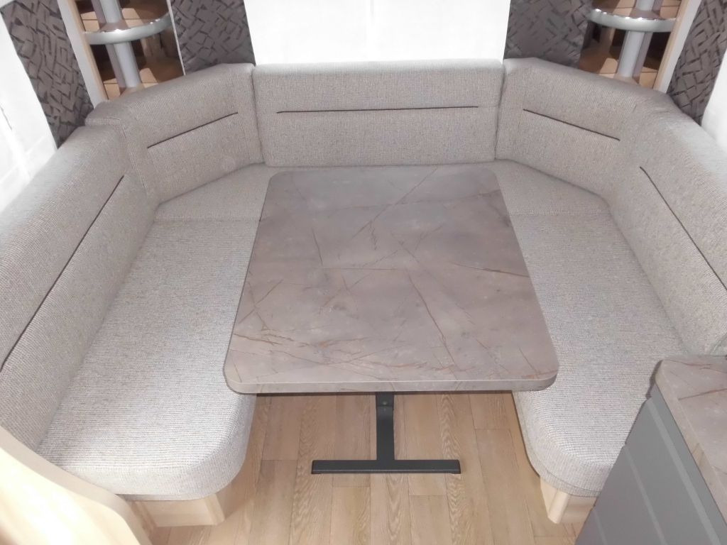 Hobby De Luxe 515 UHL mit Extras, Lagerabverkauf! - Wohnwagen: das Bild 5 Hobby De Luxe 515 UHL mit Extras, Lagerabverkauf! - Wohnwagen: das Bild 5