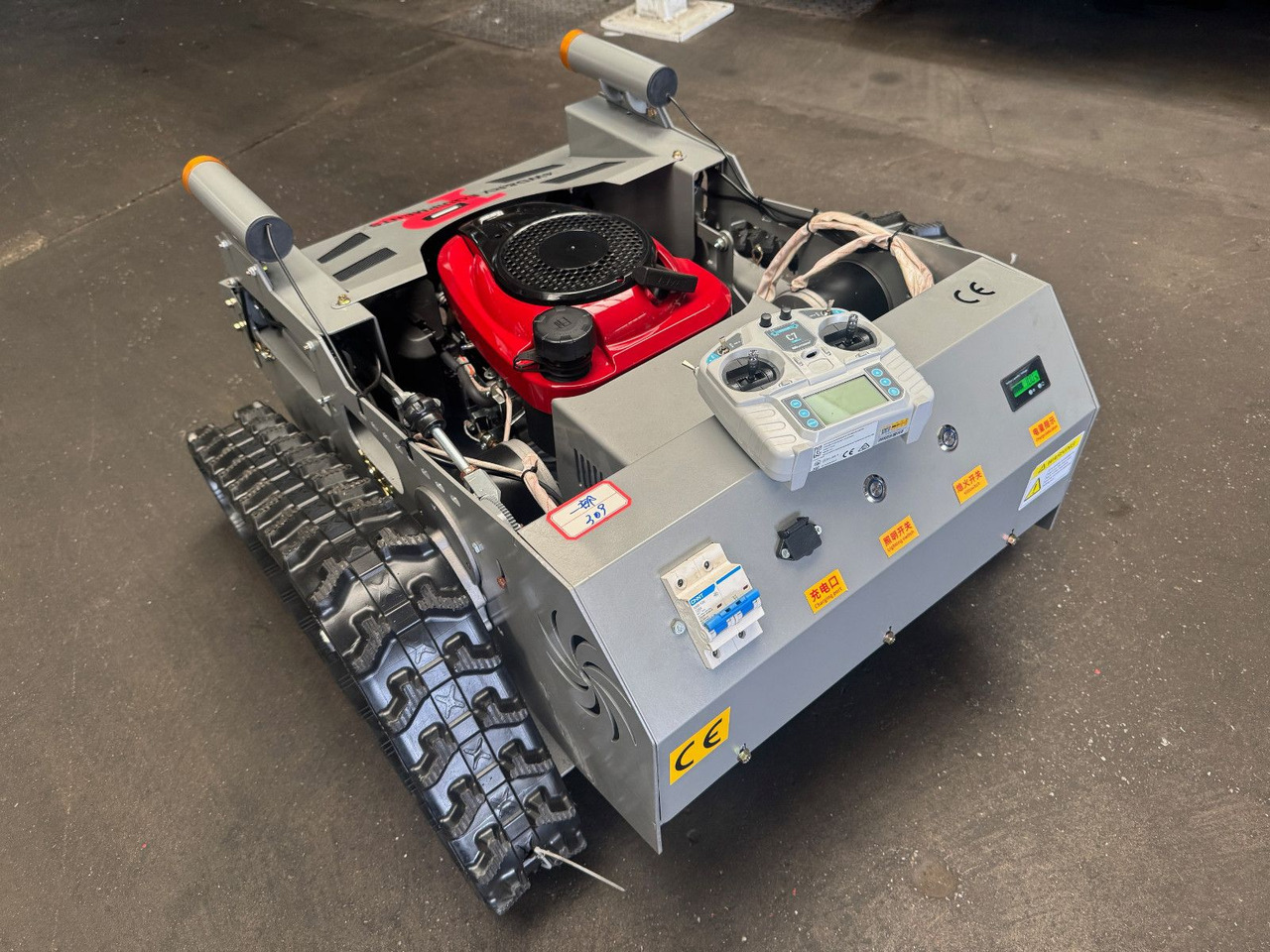 Y1-540 - Rasenmäher: das Bild 4 Y1-540 - Rasenmäher: das Bild 4