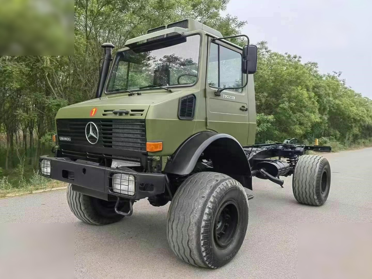 1995 MERCEDES-BENZ UNIMOG 2150 - Fahrgestell LKW: das Bild 1 1995 MERCEDES-BENZ UNIMOG 2150 - Fahrgestell LKW: das Bild 1