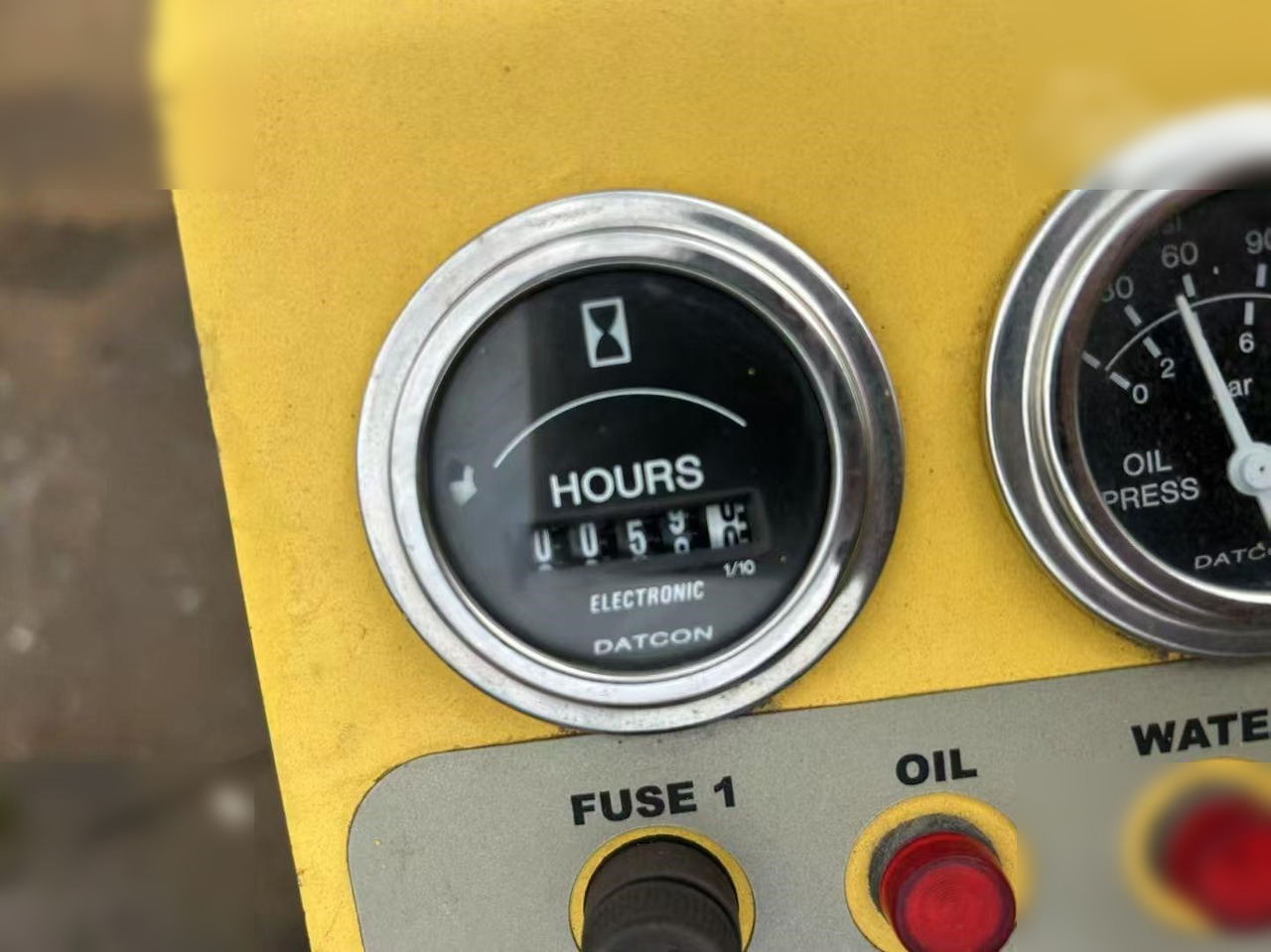 2000 BOMAG 815-2 - Asphaltfertiger/ Straßenfertiger: das Bild 2 2000 BOMAG 815-2 - Asphaltfertiger/ Straßenfertiger: das Bild 2