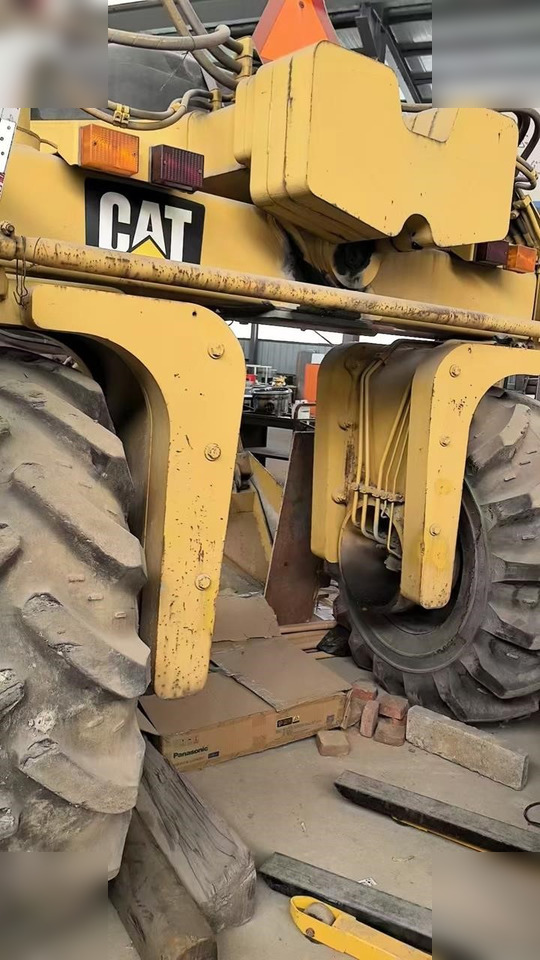 2008 CATERPILLAR RM-500 - Bodenstabilisierer: das Bild 3 2008 CATERPILLAR RM-500 - Bodenstabilisierer: das Bild 3