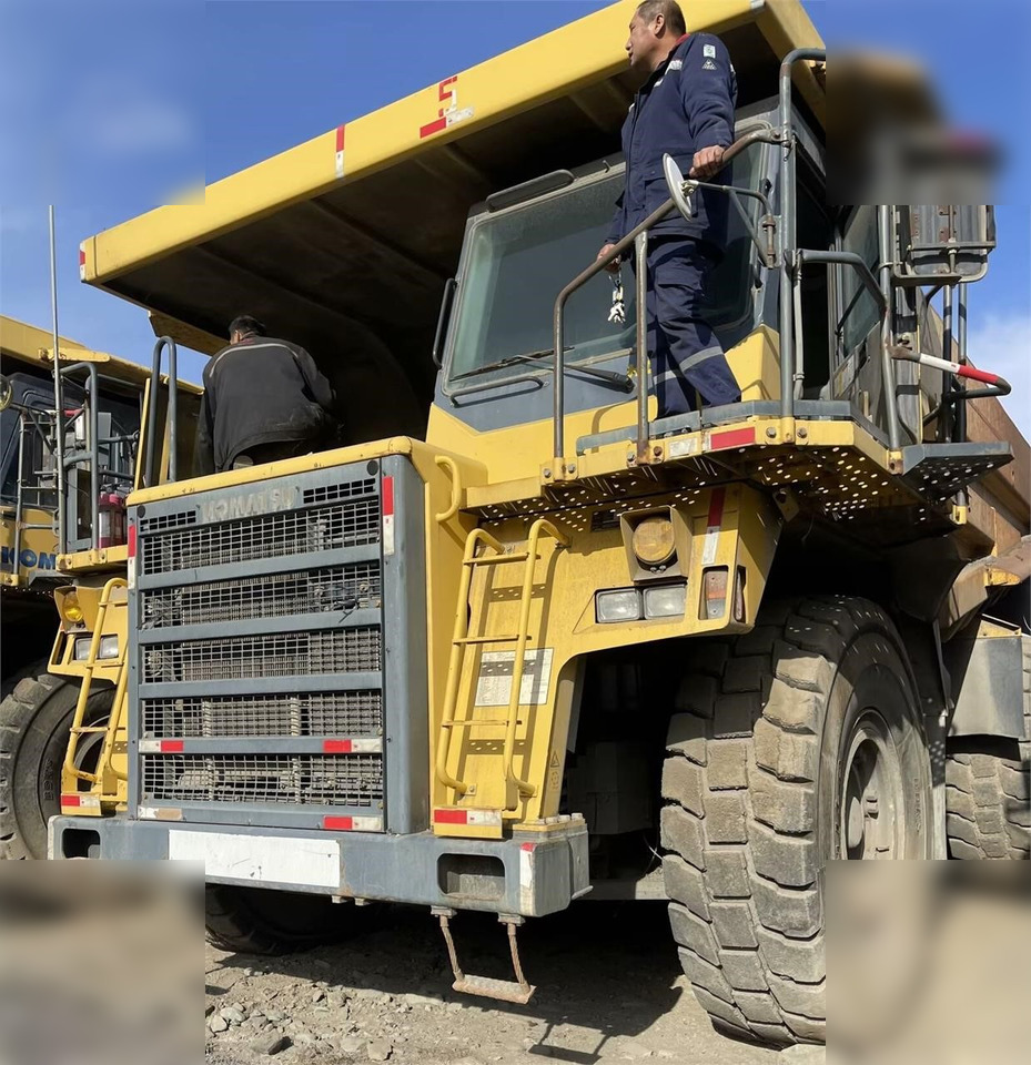 2011 KOMATSU HD465-7 - Dumper Starr: das Bild 1 2011 KOMATSU HD465-7 - Dumper Starr: das Bild 1