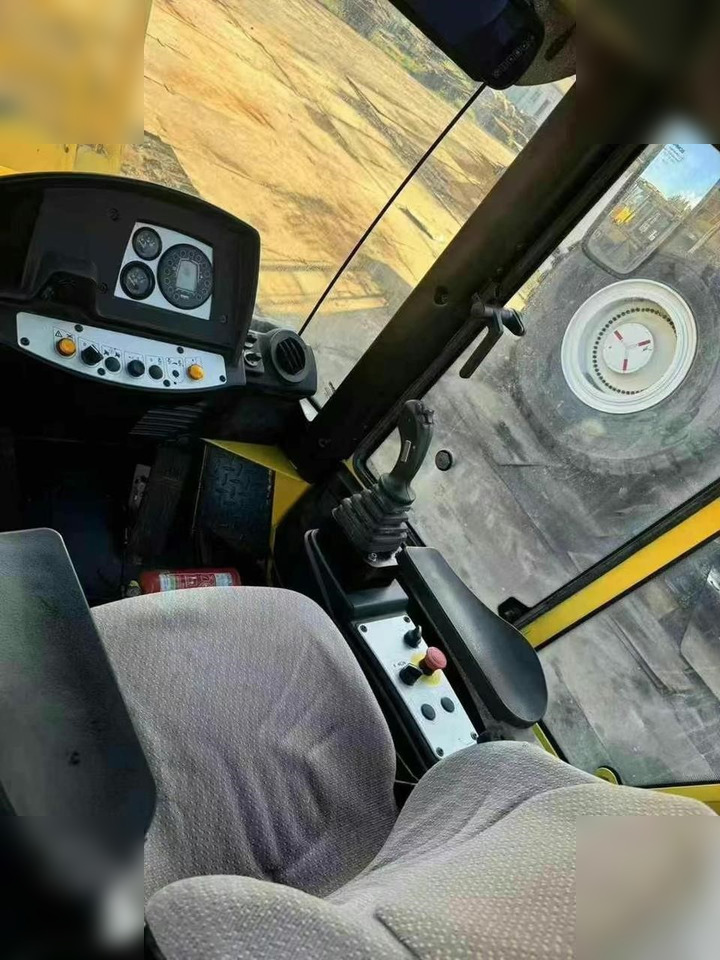 2013 BOMAG BC462RB - Walzenzug: das Bild 5 2013 BOMAG BC462RB - Walzenzug: das Bild 5