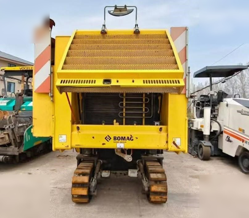 2017 BOMAG BM2000/60-2 - Kaltfräse: das Bild 3 2017 BOMAG BM2000/60-2 - Kaltfräse: das Bild 3
