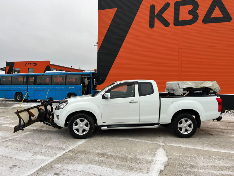Pick-up Isuzu D-max 4x4 SNOW PLOW & SPREADER: das Bild 9