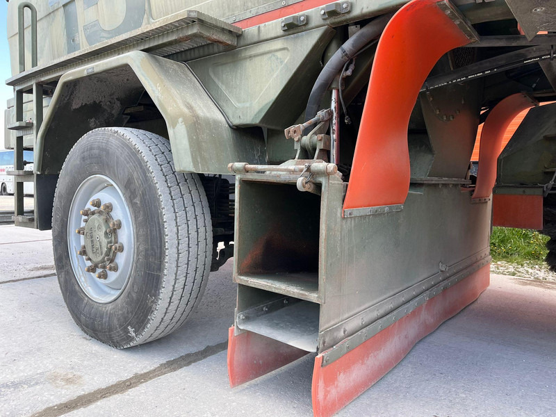 Kehrmaschine Iveco Fresia F 2000 4x4 SNOW PLOW / BROOM / BLOWER: das Bild 12