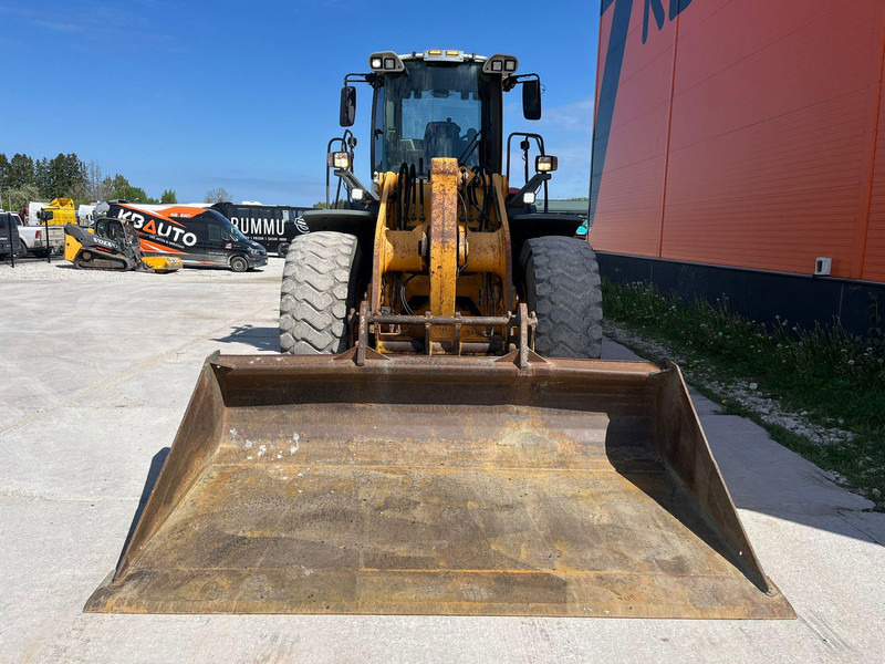 Liebherr L 550 4X4 AC / CENTRL LUBRICATION / SCALES - Radlader: das Bild 2 Liebherr L 550 4X4 AC / CENTRL LUBRICATION / SCALES - Radlader: das Bild 2