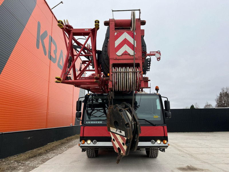 Liebherr LTM 1220-5.2 10x6 MAX. LIFTING CAPACITY 220 ton / MAX. LIFTING HEIGHT 101 m - Mobilkran: das Bild 3 Liebherr LTM 1220-5.2 10x6 MAX. LIFTING CAPACITY 220 ton / MAX. LIFTING HEIGHT 101 m - Mobilkran: das Bild 3