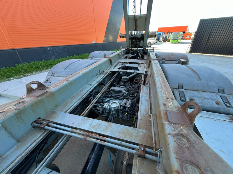 Abrollkipper MAN TGA 28.480 6x2 JOAB L 20 ton / L=5500 mm: das Bild 12