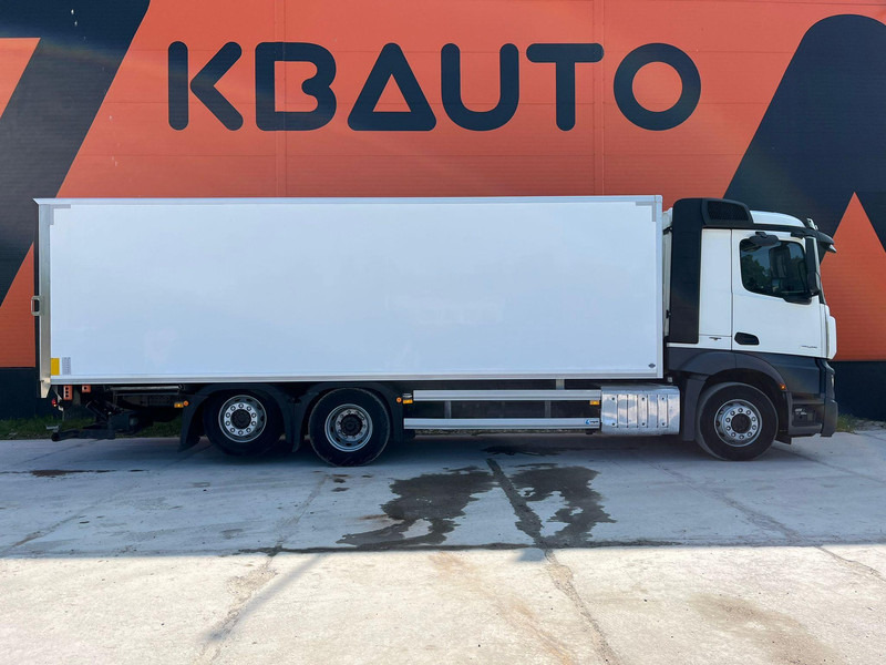 Mercedes-Benz Actros 2545 6x2 BOX L=7526 mm - Koffer LKW: das Bild 4 Mercedes-Benz Actros 2545 6x2 BOX L=7526 mm - Koffer LKW: das Bild 4