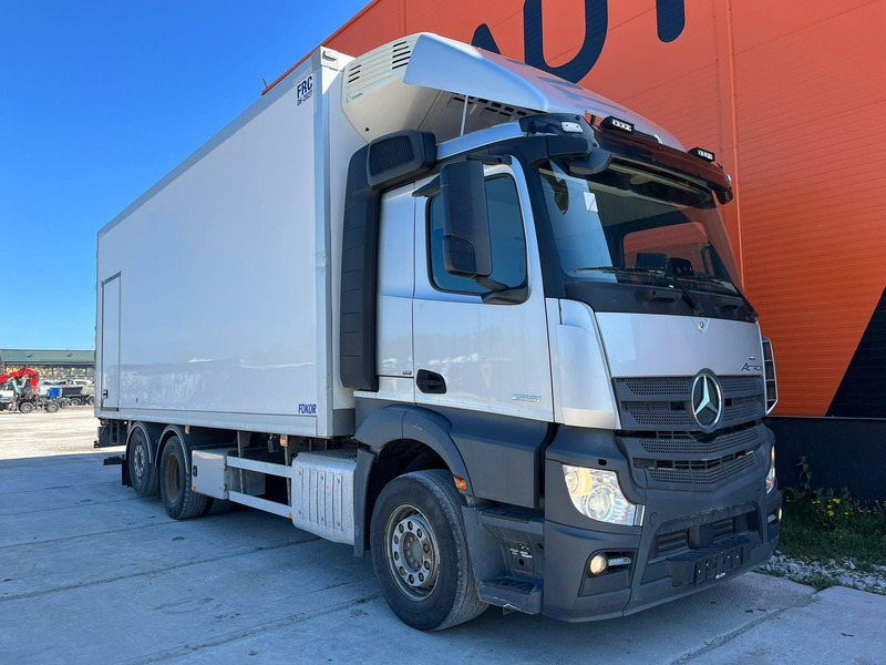 Mercedes-Benz Actros 2551 6x2 LUMIKKO L7 / BOX L=7609 mm - Kühlkoffer LKW: das Bild 4 Mercedes-Benz Actros 2551 6x2 LUMIKKO L7 / BOX L=7609 mm - Kühlkoffer LKW: das Bild 4
