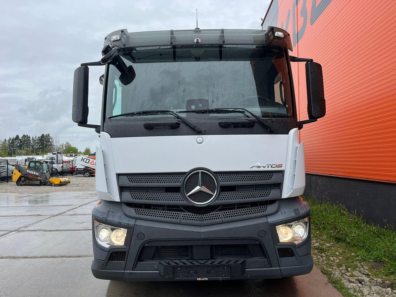Mercedes-Benz Antos 2535 6x2*4 SUPRA 850 / BOX L=9461 mm - Kühlkoffer LKW: das Bild 3 Mercedes-Benz Antos 2535 6x2*4 SUPRA 850 / BOX L=9461 mm - Kühlkoffer LKW: das Bild 3