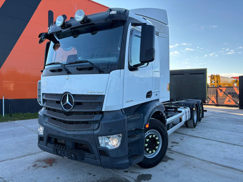Mercedes-Benz Antos 2545 6x2 RETARDER / CHASSIS L=7812 mm - Fahrgestell LKW: das Bild 2 Mercedes-Benz Antos 2545 6x2 RETARDER / CHASSIS L=7812 mm - Fahrgestell LKW: das Bild 2