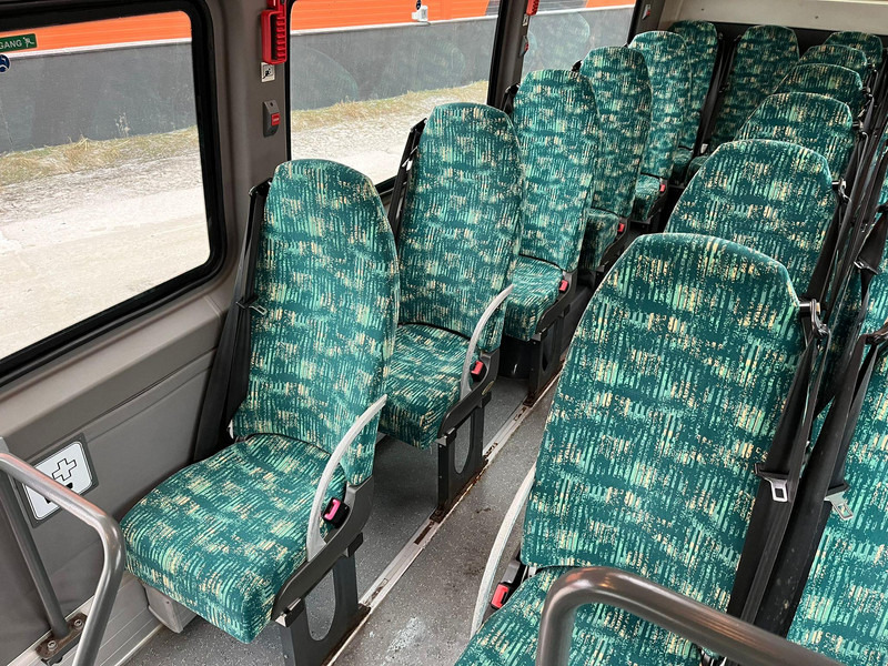 Kleinbus, Personentransporter Mercedes-Benz Sprinter 515 CDI 20 + 1 SEATS / AC: das Bild 16