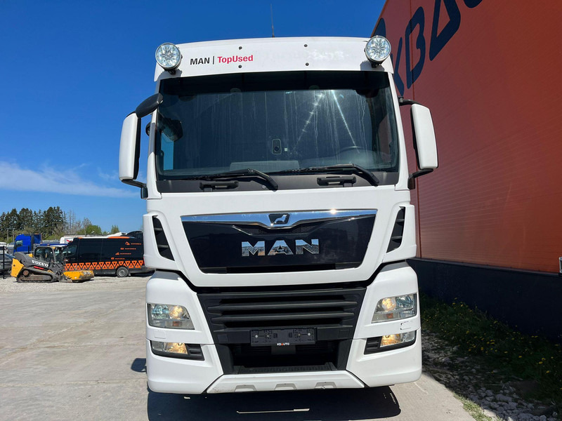 MAN TGX 28.510 6x2 XXL CAB / INTARDER / DOUBLE BOGIE - Sattelzugmaschine: das Bild 3 MAN TGX 28.510 6x2 XXL CAB / INTARDER / DOUBLE BOGIE - Sattelzugmaschine: das Bild 3