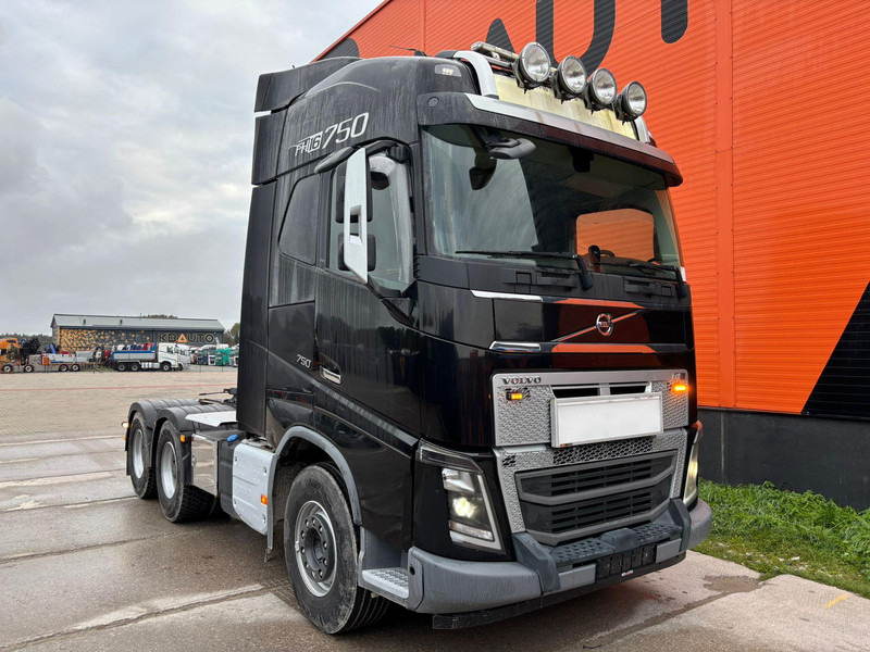 Volvo FH 16 750 6x4 GCW 90 ton / RETARDER - Sattelzugmaschine: das Bild 4 Volvo FH 16 750 6x4 GCW 90 ton / RETARDER - Sattelzugmaschine: das Bild 4