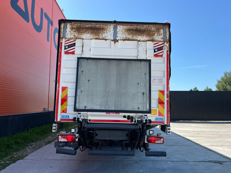Koffer LKW Scania P 360 6x2*4 BOX L=9685 mm: das Bild 7