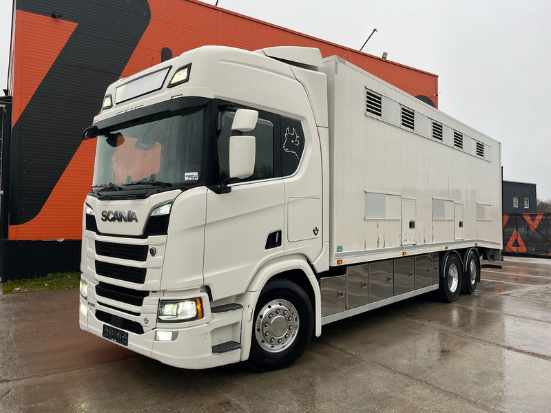 Scania R 580 6x2*4 RETARDER / BOX L=8168 mm - Tiertransporter LKW: das Bild 2 Scania R 580 6x2*4 RETARDER / BOX L=8168 mm - Tiertransporter LKW: das Bild 2