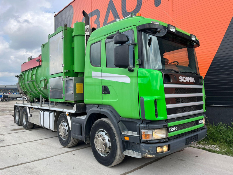 Scania R124 8x4 TANK 12000 l / VACUUM Disab P210/9 - 7800 m3/h / 1182 hours - Saug-/ Spülfahrzeug: das Bild 3 Scania R124 8x4 TANK 12000 l / VACUUM Disab P210/9 - 7800 m3/h / 1182 hours - Saug-/ Spülfahrzeug: das Bild 3