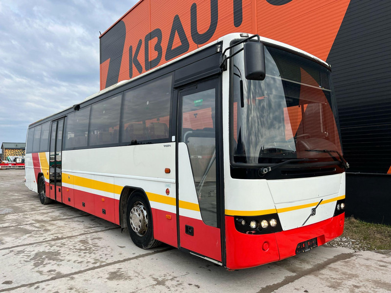 Volvo B7R 8700 4x2 52 SEATS + 20 STANDING / AC / AUXILIARY HEATING / FOGMAKER - Überlandbus: das Bild 2 Volvo B7R 8700 4x2 52 SEATS + 20 STANDING / AC / AUXILIARY HEATING / FOGMAKER - Überlandbus: das Bild 2